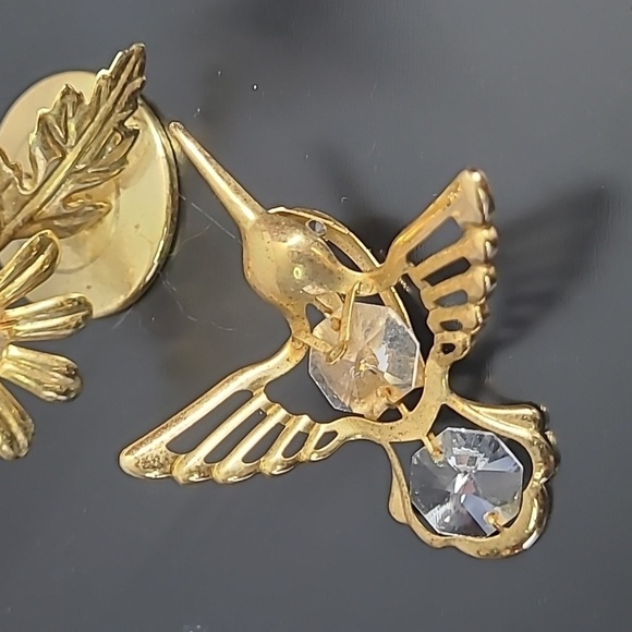 HUMMINGBIRD AUSTRIAN CRYSTAL MASCOT  LITE CATCHER WITH FLOWERS 24KT GOLD PLATED - Picture 5 of 16